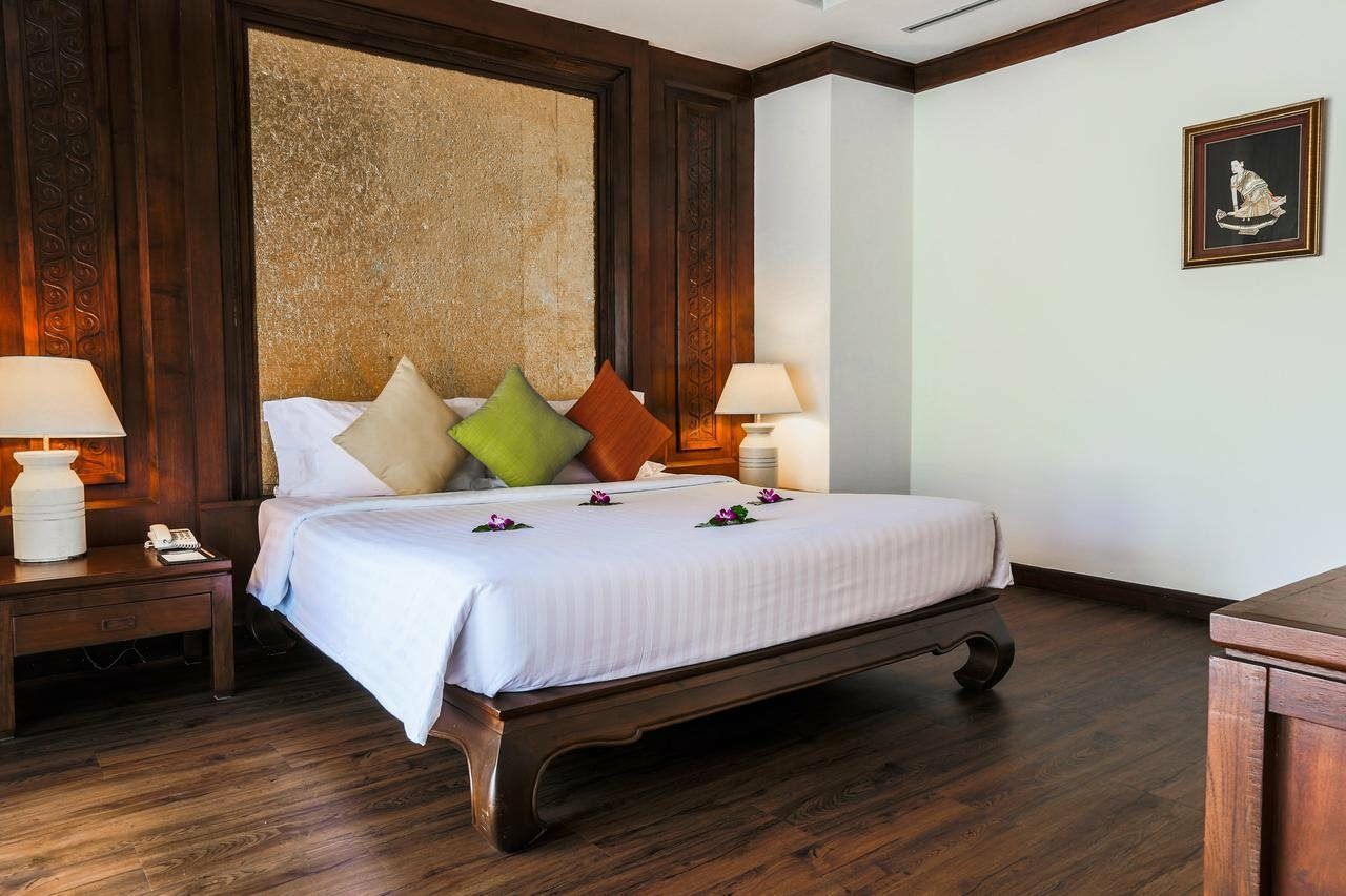 Pool Villa Suites